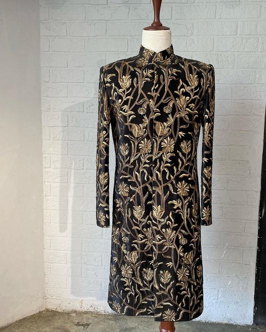 Hakim velvet sherwani with self-embroidery and dabka handwork. A bold, regal pick—perfect for the dulha. Best sherwani for groom from our Montazeri collection.