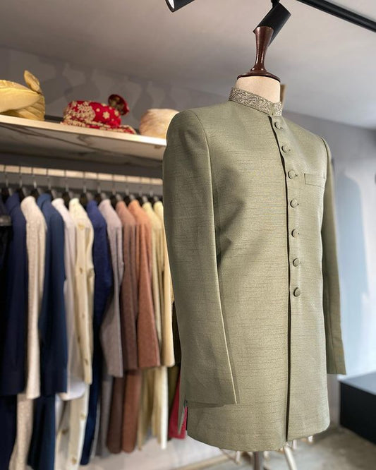 Short-Sherwani in Sage Green Raw Silk