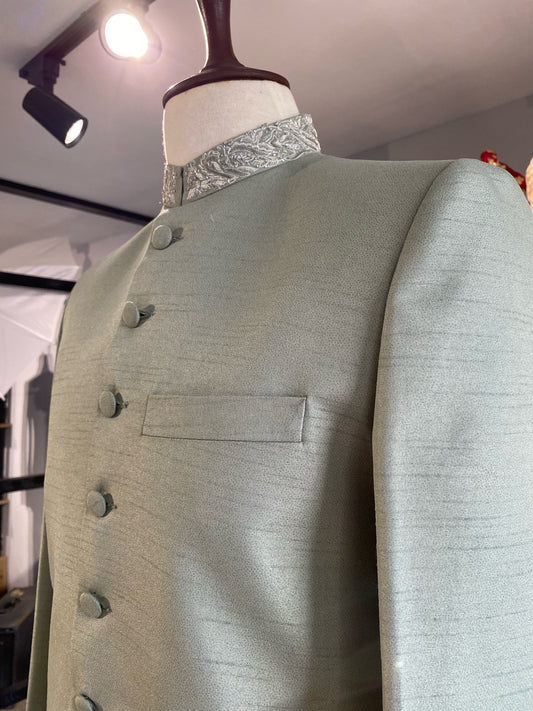 Short-Sherwani in Sage Green Raw Silk